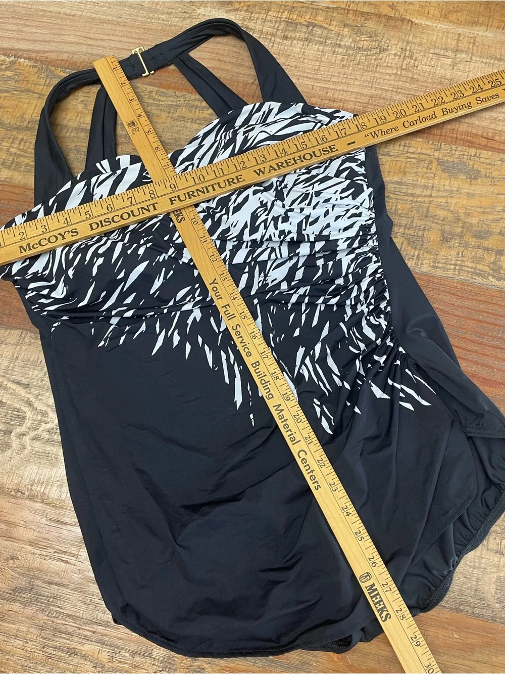 LANDS END Women's Black Slimming One Piece Back Swimsuit 20 W Long